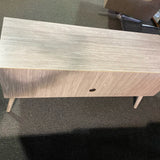 Wood Stand (TV)