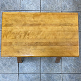 Table (Accent)