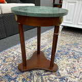 Table (Accent)
