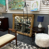 Easel (Floor Size)