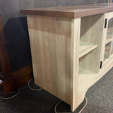 Wood Stand (TV)