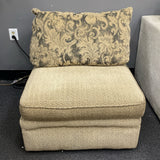 Chaise (Indoor)