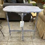 Table (Accent)