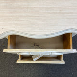 Table (Accent)