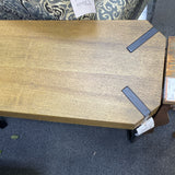 Table (Sofa)