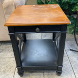 Table (Accent)