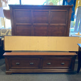 Wood Bed (Queen)