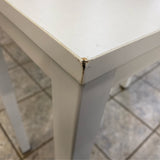 Table (Accent)