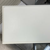 Table (Sofa)