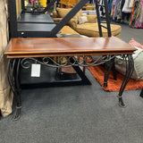 Table (Sofa)