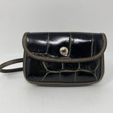 Dooney & Bourke designer  wristlet