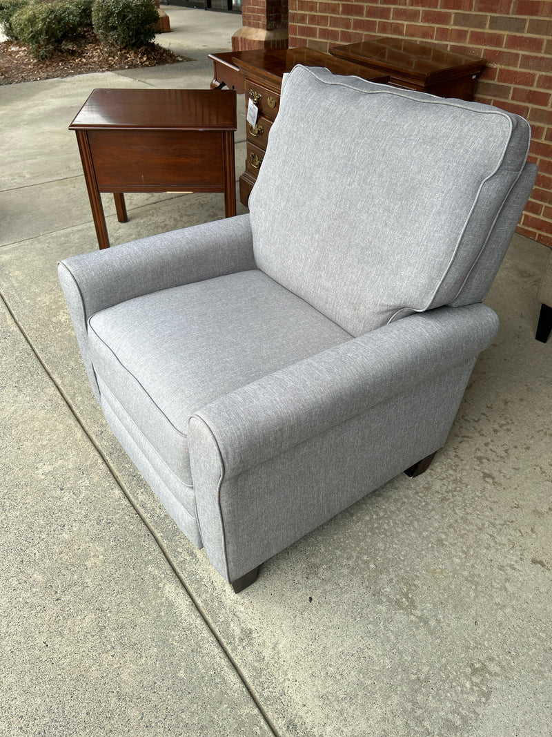 Chair (Recliner)