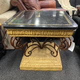 Table (Accent)