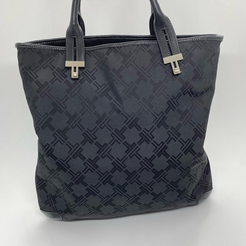 TUMI designer  purse