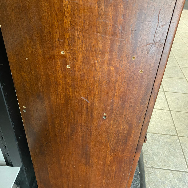 Cabinet (Curio)