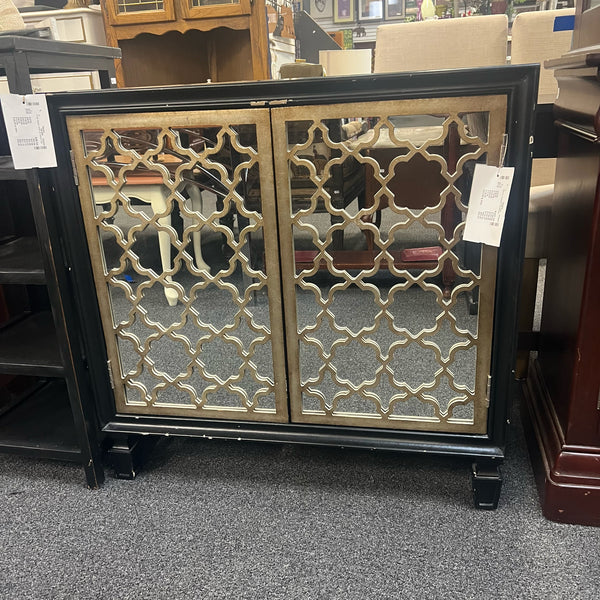 Cabinet (Credenza)