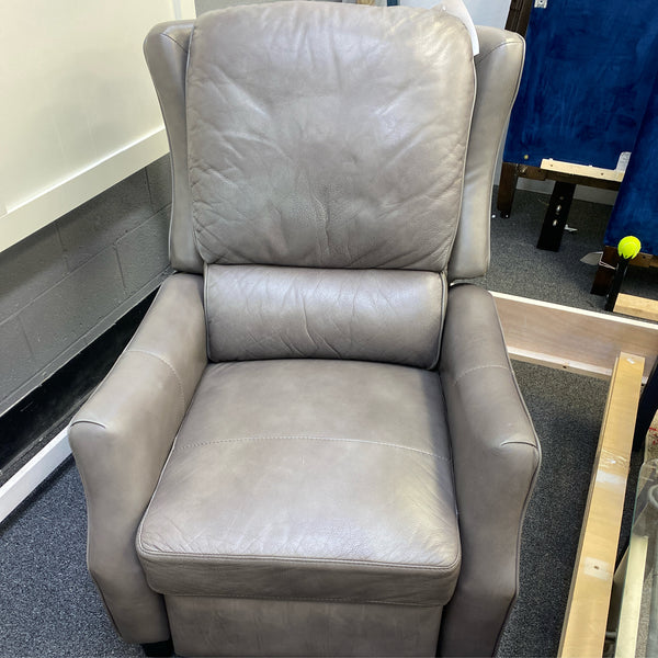 Chair (Recliner)