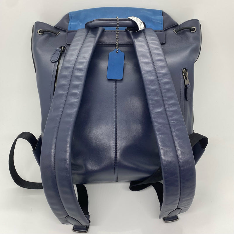 Coach designer travel