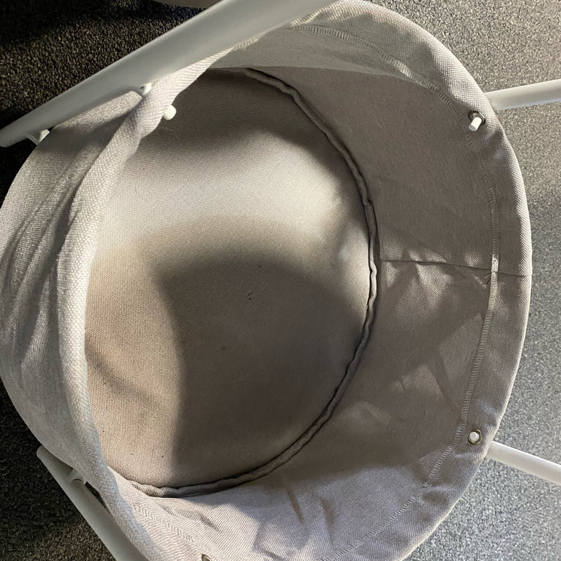 Metal Table ( End)
