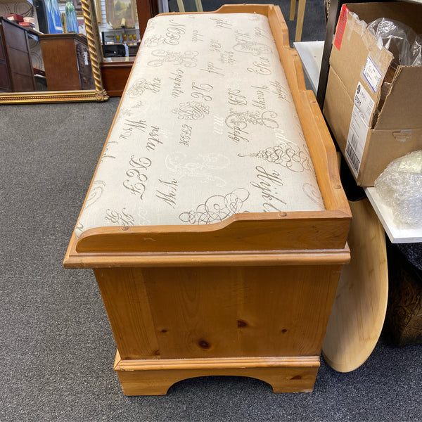 Trunk / Chest (floor sz)