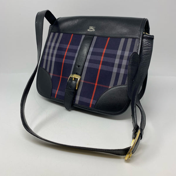 Burberry designer  purse