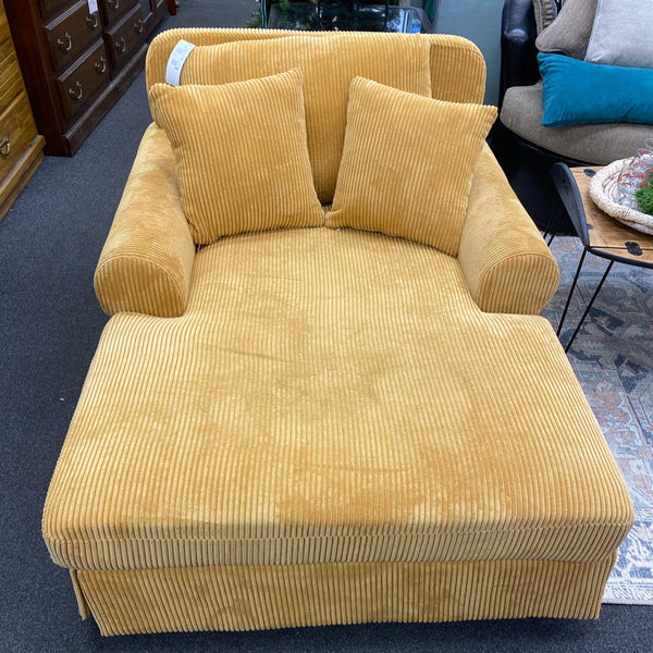 Upholstery Chaise (Indoor)
