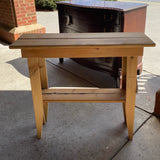 Table (Accent)