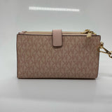 Michael Kors designer  wristlet