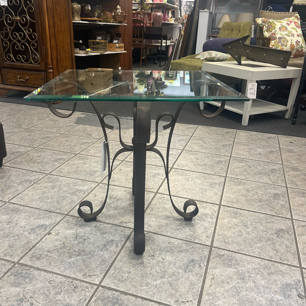 Metal Table ( End)