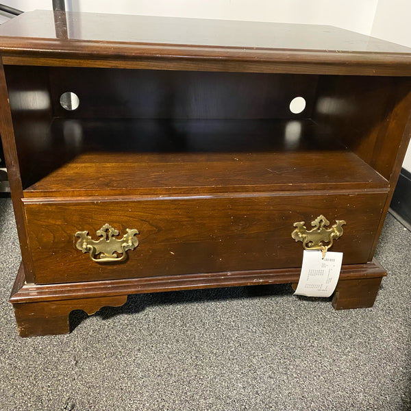 Wood Cabinet (Floor Size)