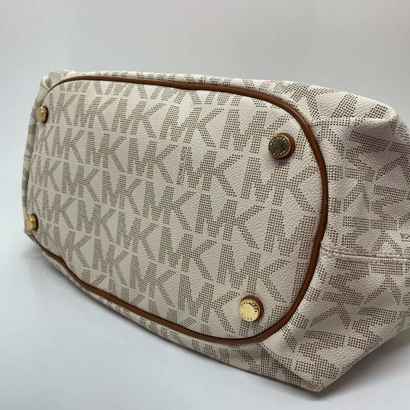 Micheal Kors designer  purse