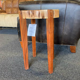 Table (Accent)