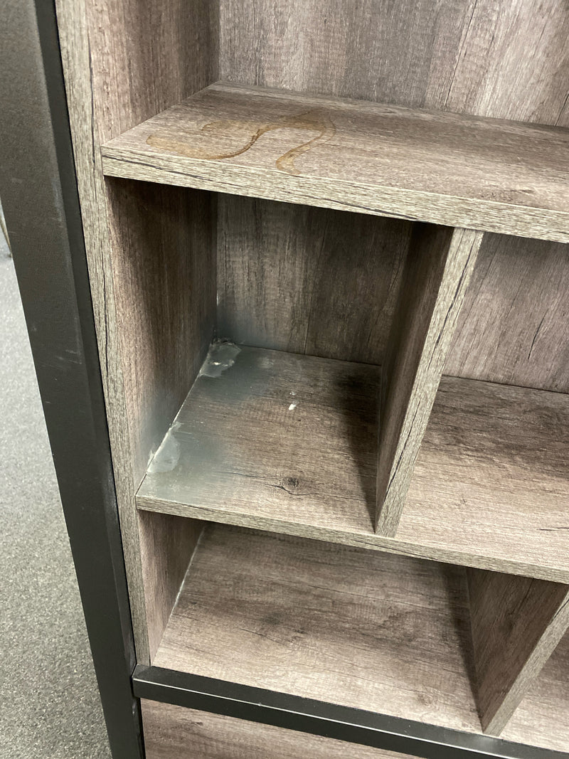 Cabinet (Floor Size)