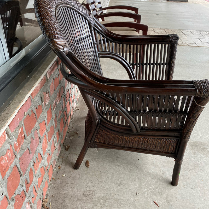 Chair (Outdoor)