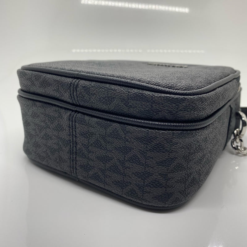 Micheal Kors designer  purse