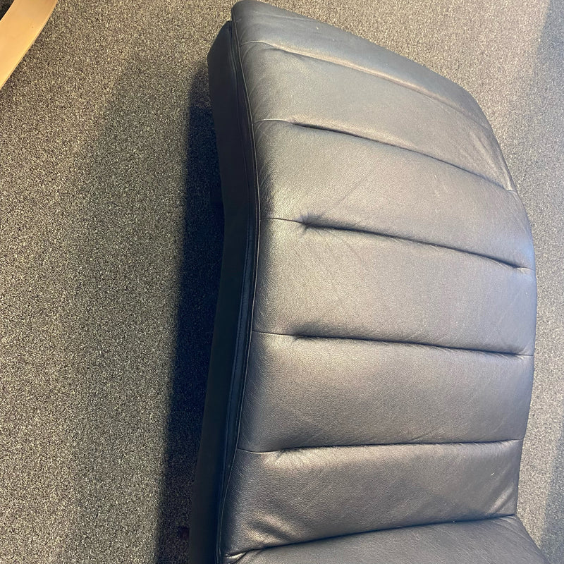 Pleather Chaise (Indoor)