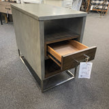 Table (Accent)