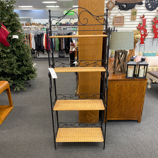 wicker & metal Rack (Baker's)