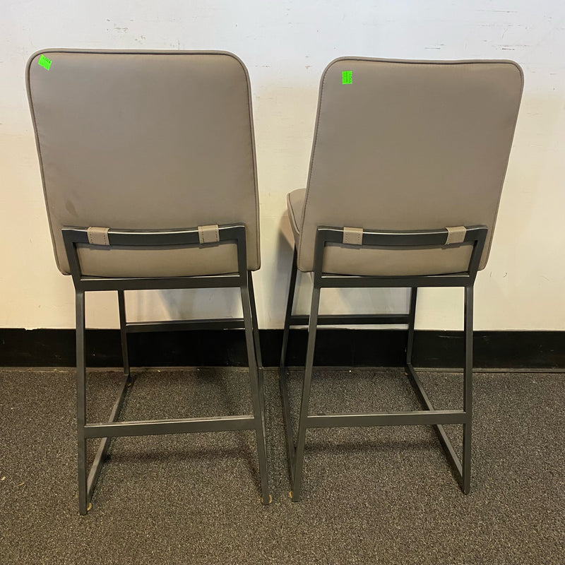 Stool (Bar - With Back)
