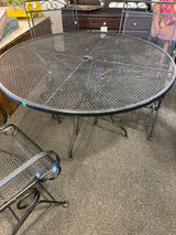 Table (Outdoor w/Chairs)