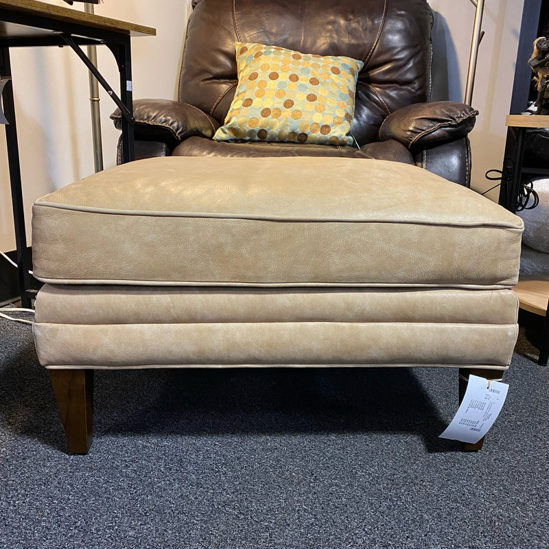 Leather type Ottoman