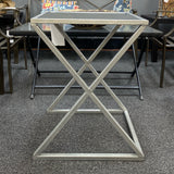 Table (Accent)