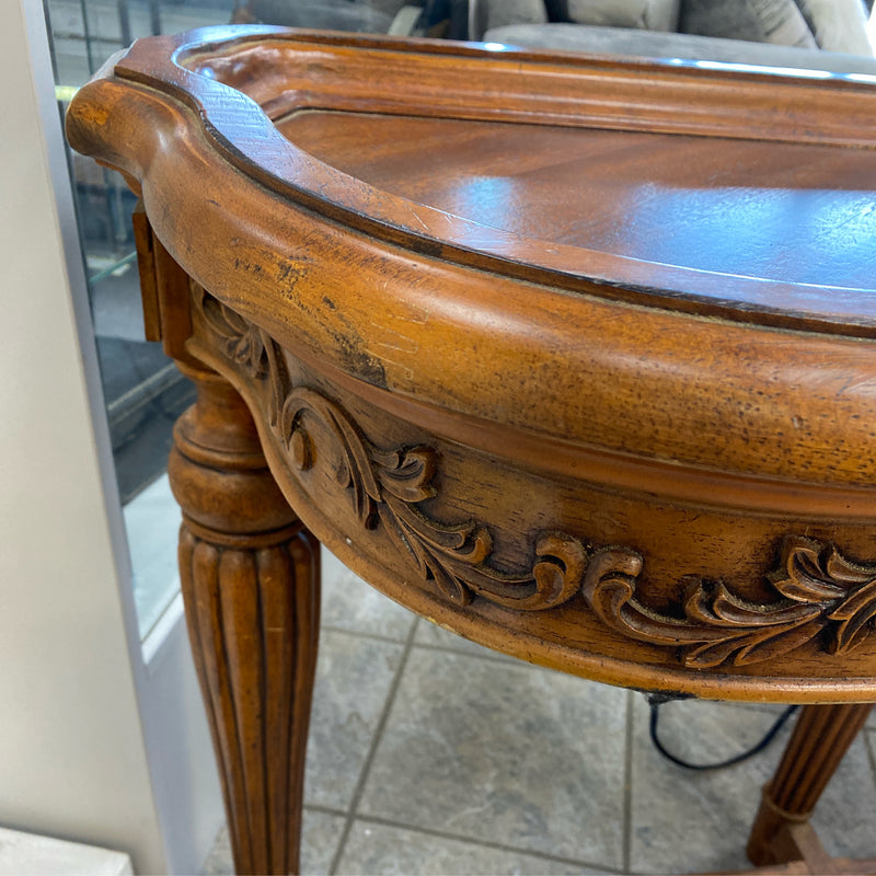 Table (Sofa)