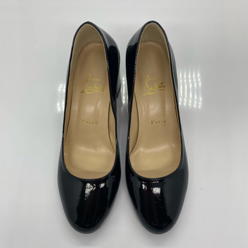 christian louBoutin 38 (7/7.5) designer shoes ( Wm)