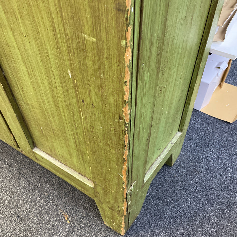 Cabinet (Floor Size)