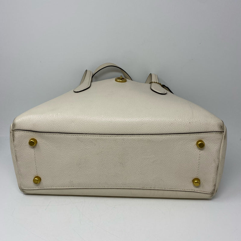 Coach designer  purse