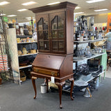 Desk (With Hutch)