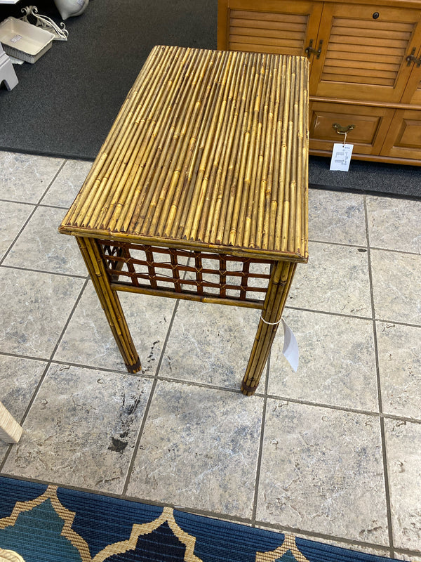 Bamboo Table ( End)