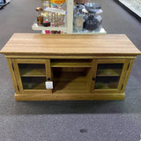 Wood Stand (TV)