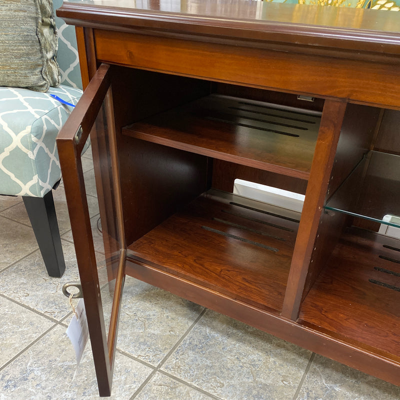 Cabinet (Floor Size)